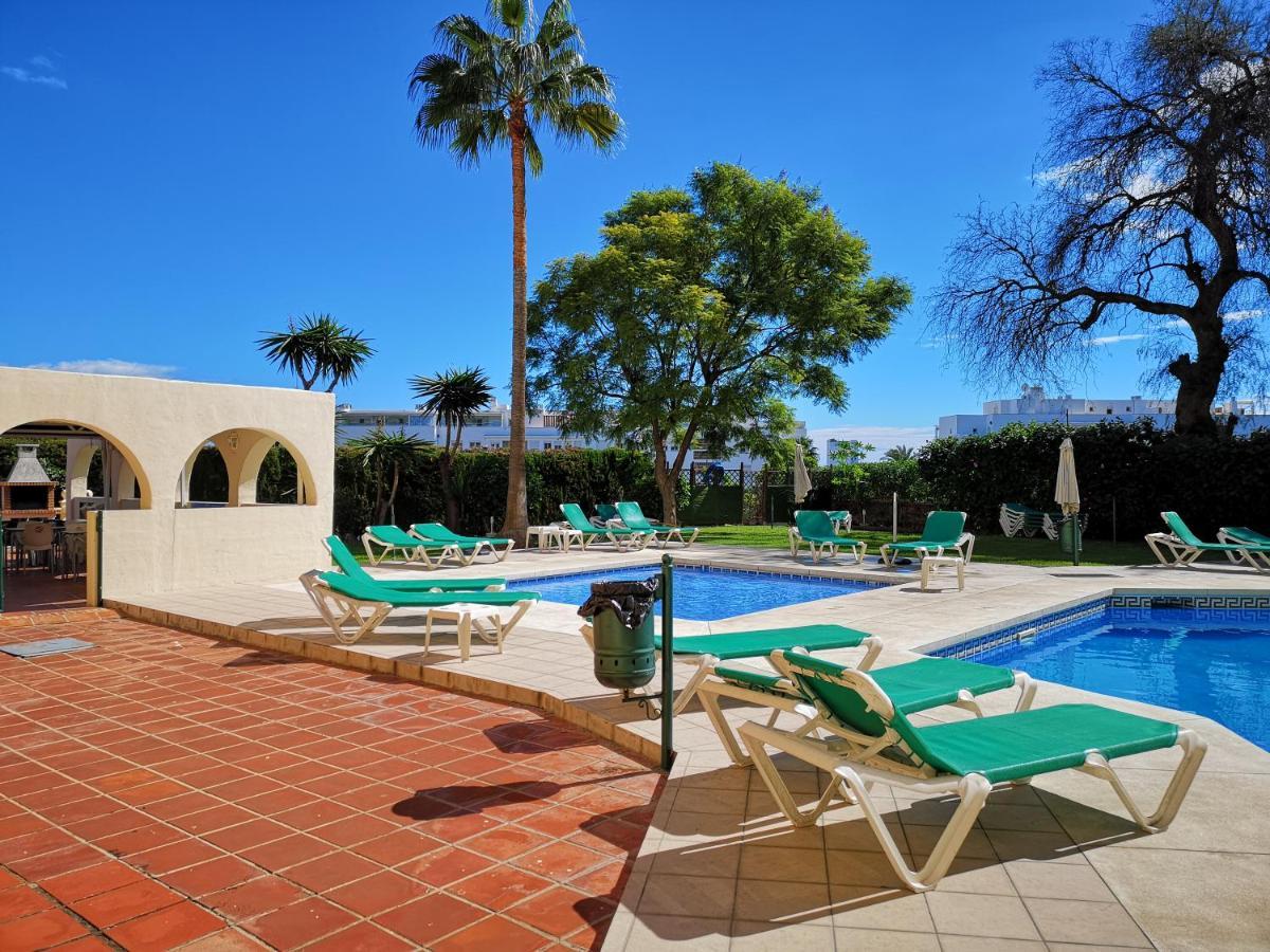 Apartamento Playa Flores - Vistas Al Mar *